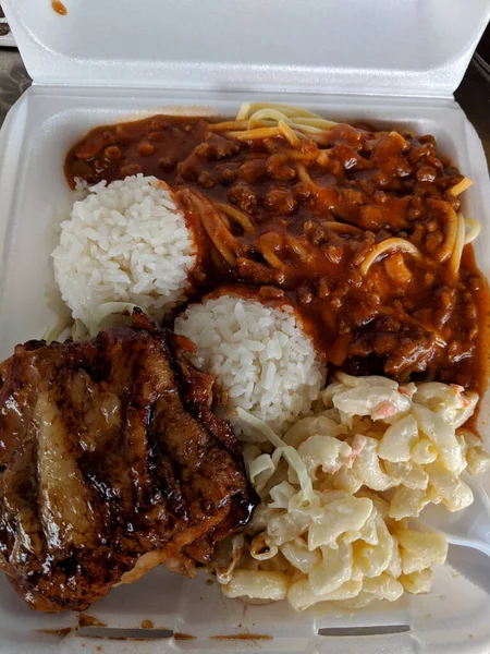 Gemischter Teller Teri Chicken Ohne Knochen Und Spaghetti Mit Reis — Stockfoto