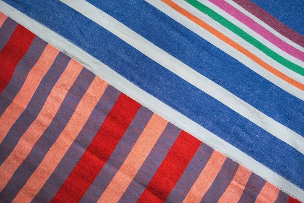 Textura de tecido listrado colorido — Fotografia de Stock