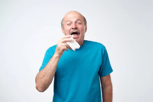 Studio Picture Senior Man Handkerchief Sick Guy Isolated Has Runny — Stock Photo, Image