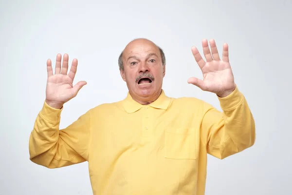 Afraid Portrait Senior Scared Man Yellow Pulover Male Half Length — Stock Photo, Image