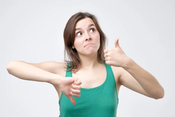 Beautiful Young Woman Showing Thumbs Sign Sure Opinion — Stock Photo, Image
