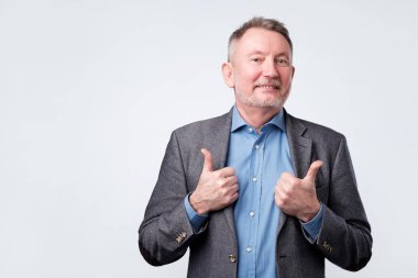 başparmak gösterilmesini takım Avrupa adam