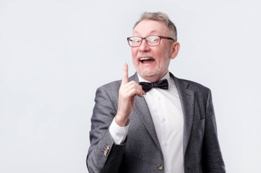 Komuta sizde işaret parmakları kadar tavsiyede gösterilen