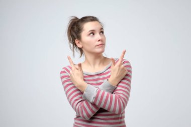 Farklı taraflarda kadın noktaları, tereddütlü ifade sorguladı