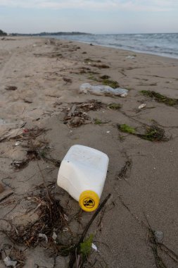 Plastik plajların kirlilik
