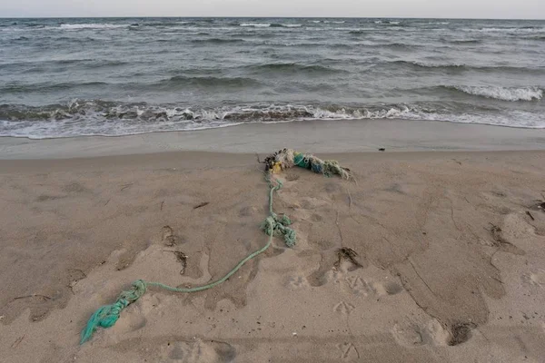 Vervuilde Beach Stranden Met Afval — Stockfoto