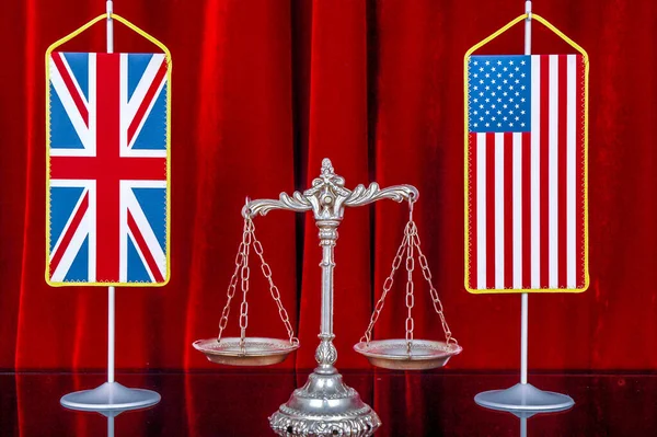 Scales Justice United Kingdom United States America Flag Red Curtain — Stock Photo, Image