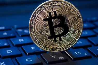 Dizüstü bilgisayarda altın para