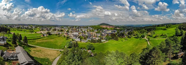 Panorama sobre a cidade Altenberg na Saxônia — Fotografia de Stock