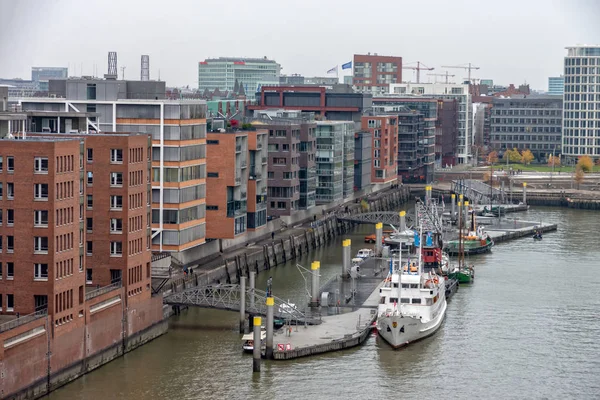 Vivir en el distrito portuario de Hamburgo — Foto de Stock