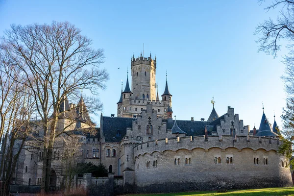 İlkbaharda Hannover yakınlarındaki Marienburg Kalesi — Stok fotoğraf