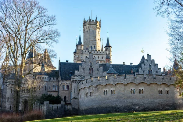 Marienborgen ved Hannover om våren – stockfoto