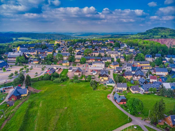 Gyógyüdülő Altenberg Szászországban, tavasszal — Stock Fotó