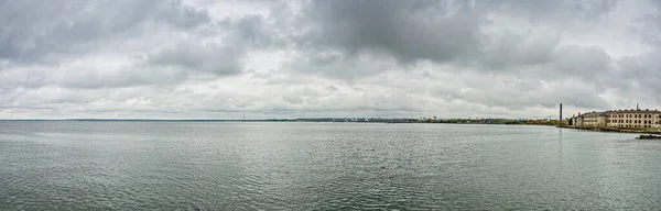 Mar Báltico en el puerto de Tallin en Estonia —  Fotos de Stock