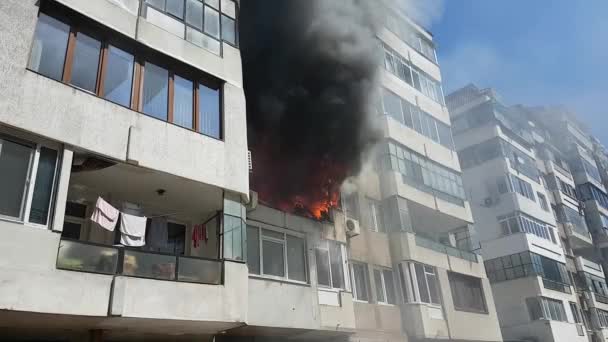 Brandstichting Brand Ramp Brandende Vlam Bewoonbaar Gebouw Met Appartementen Opwarmingswarmte — Stockvideo