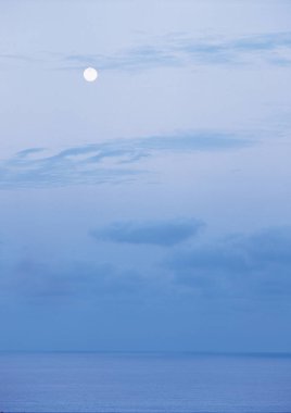 görkemli bulutlu gökyüzü doğal görünümünü