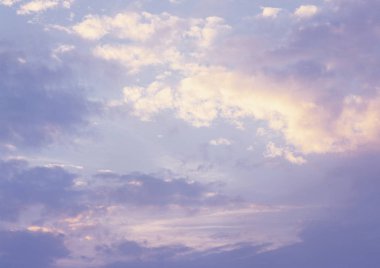 görkemli bulutlu gökyüzü doğal görünümünü