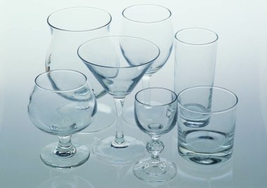 şarap bardakları yakından görünümü