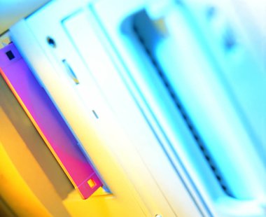 Mikroişlemcilerin soyut arkaplanı, kapat