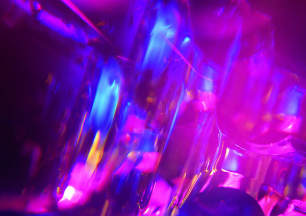 Красочный абстрактный фон с высоким контрастным освещением
