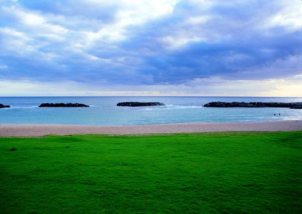 Vista Panorâmica Paisagem Marinha Sob Céu Nublado Durante Dia — Fotografia de Stock