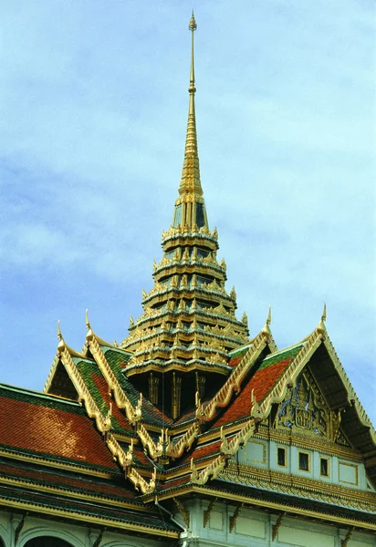 Храм Будды Юго Восточной Азии Дневной Вид — стоковое фото