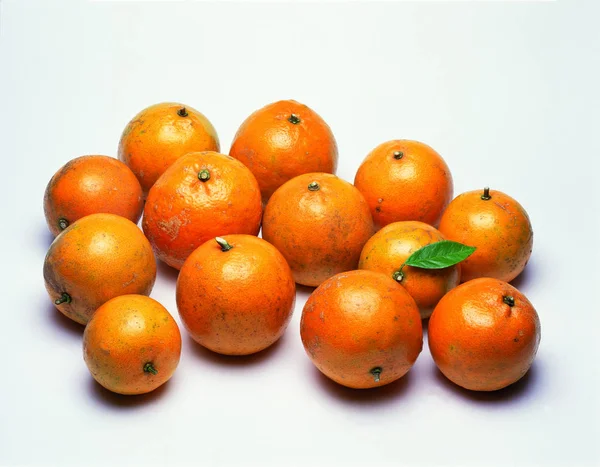 Sluitingen Van Verse Gezonde Sinaasappelen — Stockfoto