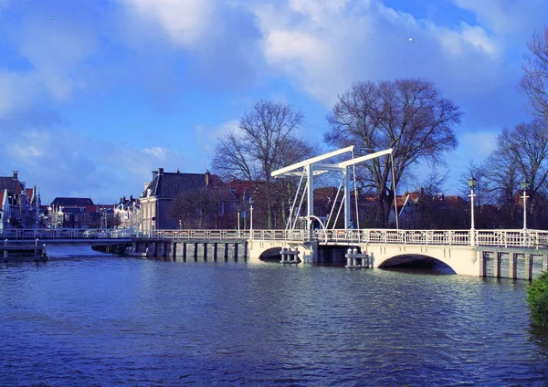 Blick Auf Stadt Und Brücke Reiseort Hintergrund — Stockfoto