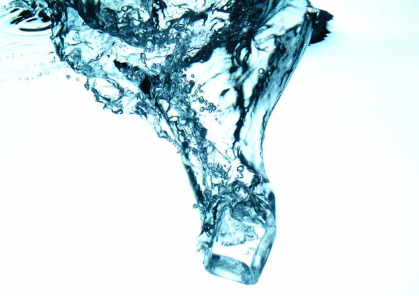 Кубики Льоду Воді Фоні — стокове фото