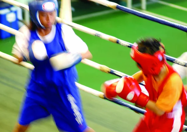 Homens Boxe Anel — Fotografia de Stock