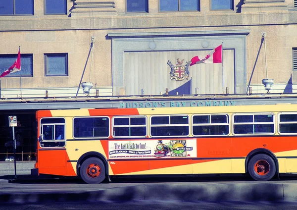 Stare Autobusy Uliczne Mieście — Zdjęcie stockowe