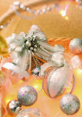 Yılbaşı balolarıyla yeni yıl süslemesi