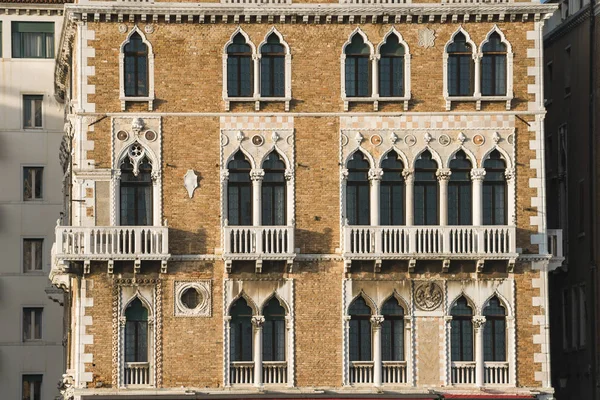 Vista Frontale Del Vecchio Edificio Tradizionale Venezia — Foto Stock