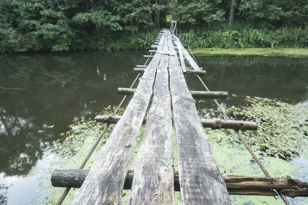 Houten touwbrug — Stockfoto