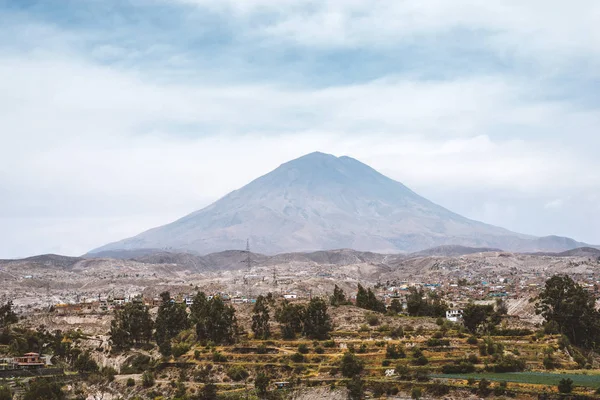 Paisaje suburbio de Arequipa — Foto de Stock