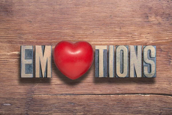 Emotions heart wooden — Stock Photo, Image