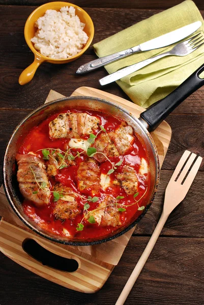 Grilled Chicken Breast Fillet Mozzarella Prosciutto Stewed Tomato Sauce Pan — Stock Photo, Image