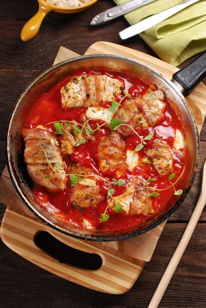 Grilled Chicken Breast Fillet Mozzarella Prosciutto Stewed Tomato Sauce Pan — Stock Photo, Image