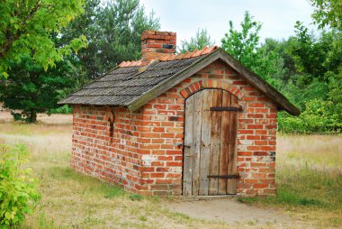 Eski köy kiler binası