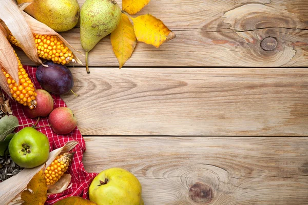 Herfst Groenten Fruit Houten Tafel Bovenaanzicht Kopiëren Van Ruimte — Stockfoto