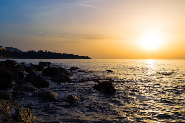 Puesta Sol Sobre Mar Cerca Cefalu Sicilia Fotos de stock