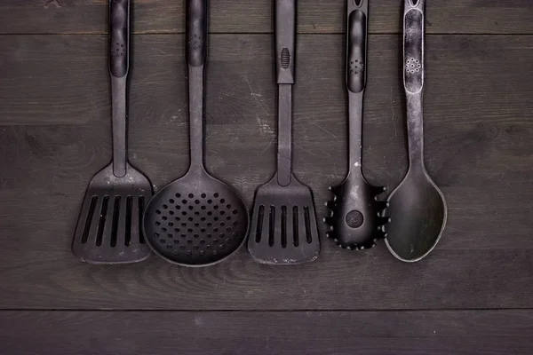 A studio photo of kitchen utensils