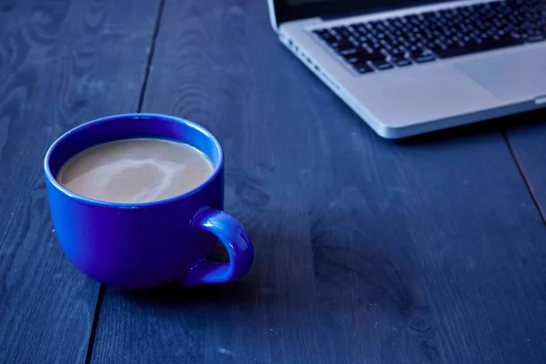 Bir Stüdyo Yakın Çekim Kahve Bir Fincan — Stok fotoğraf