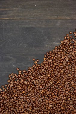 Kavrulmuş kahve çekirdekleri stüdyo fotoğrafı yakından