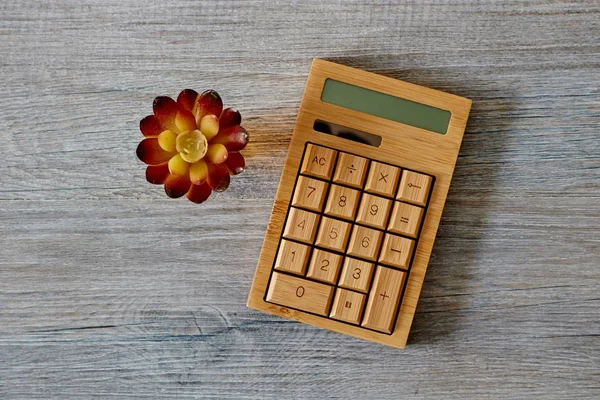 Een Studio Foto Van Een Bedrijf Calculator — Stockfoto