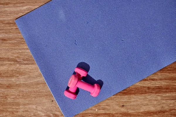 Een Studio Foto Van Een Yoga Mat — Stockfoto