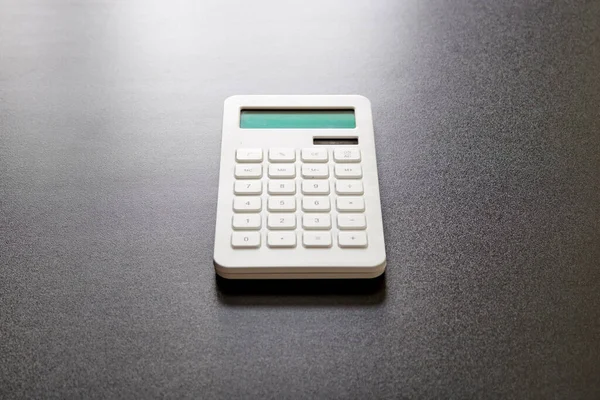 Een Studio Foto Van Een Bedrijf Calculator — Stockfoto