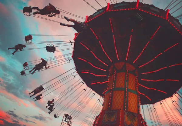 Amazing Fair Scene Rides Entertainment Toned Retro Vintage Instagram Filter — Stock Photo, Image