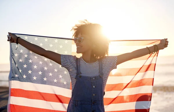 Woman celebrating 4th of july — Stock Photo, Image