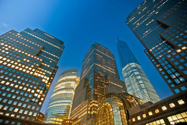 Prédios Vista Noturna Baixa Manhattan — Fotografia de Stock